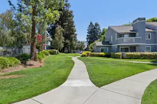 1575 Four Oaks Cir, San Jose, CA 95131 - Photo 33