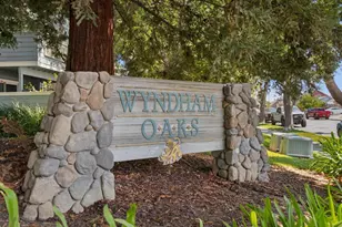 1575 Four Oaks Cir, San Jose, CA 95131 - Photo 25