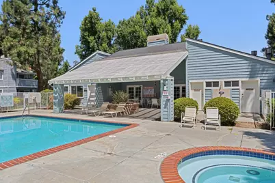 1575 Four Oaks Cir, San Jose, CA 95131 - Photo 45