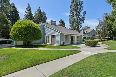 1575 Four Oaks Cir, San Jose, CA 95131 - Photo 19