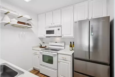 1575 Four Oaks Cir, San Jose, CA 95131 - Photo 15