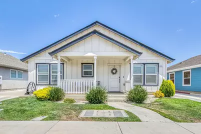 140 Maldonado St, Greenfield, CA 93927 - Photo 1