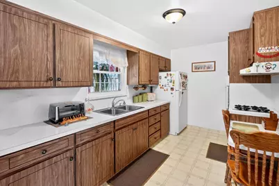 581 Worley Ave, Sunnyvale, CA 94085 - Photo 11