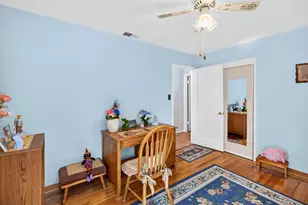 581 Worley Ave, Sunnyvale, CA 94085 - Photo 17