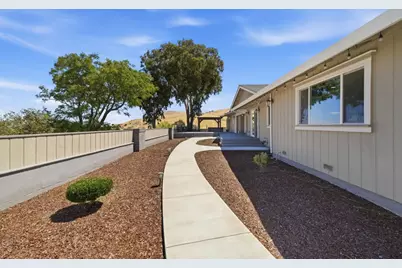 Hess Rd, Concord, CA 94521 - Photo 11