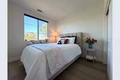641 Savi Dr 104, Corona, CA 92878 - Photo 17