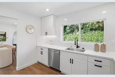 93 Ridgeview Ave, San Jose, CA 95127 - Photo 9