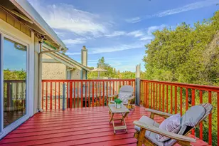 10112 Adelheid, Cupertino, CA 95014 - Photo 69