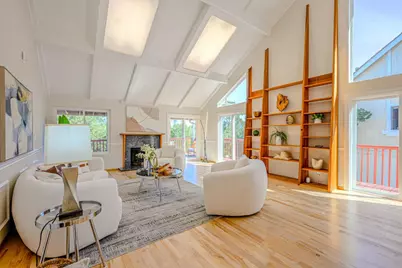 10112 Adelheid, Cupertino, CA 95014 - Photo 13
