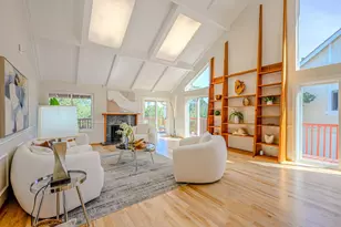 10112 Adelheid, Cupertino, CA 95014 - Photo 13