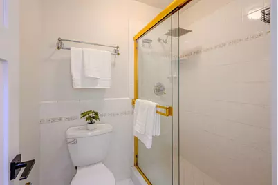 10112 Adelheid, Cupertino, CA 95014 - Photo 47