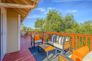 10112 Adelheid, Cupertino, CA 95014 - Photo 67