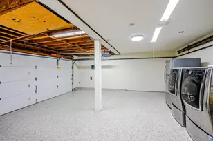 10112 Adelheid, Cupertino, CA 95014 - Photo 49