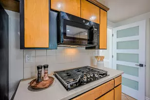 10112 Adelheid, Cupertino, CA 95014 - Photo 23