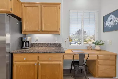 8039 Leno Dr, Windsor, CA 95492 - Photo 17
