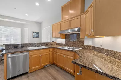 8039 Leno Dr, Windsor, CA 95492 - Photo 19