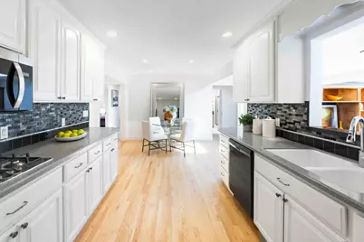 1410 Floyd Ave, Sunnyvale, CA 94087 - Photo 9