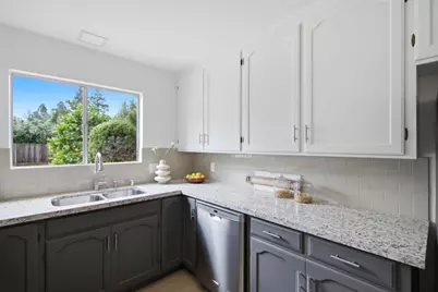 56 Coronado Ave, Los Altos, CA 94022 - Photo 11