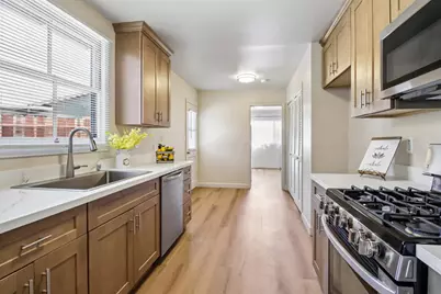 246 Loma Dr, Salinas, CA 93906 - Photo 17