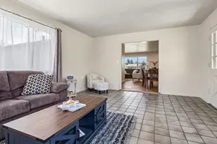 246 Loma Dr, Salinas, CA 93906 - Photo 25