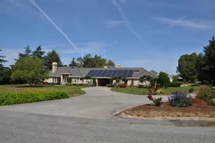 300 McMahon Rd, Hollister, CA 95023 - Photo 1