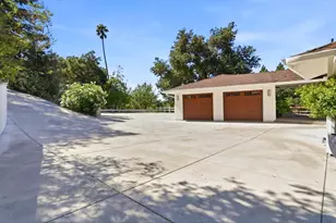 15560 Blossom Hill Rd, Los Gatos, CA 95032 - Photo 3