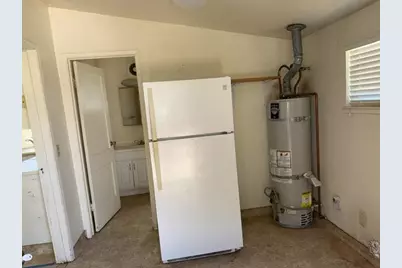 305 Fourth St, San Juan Bautista, CA 95045 - Photo 15