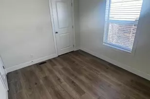 6965 Inspiration Ln 6965, Sacramento, CA 95823 - Photo 9