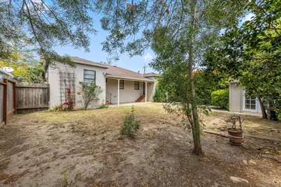 933 Larkspur Dr, Burlingame, CA 94010 - Photo 33