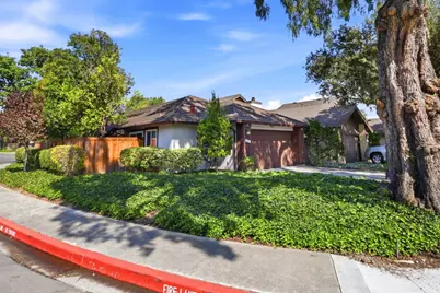 2627 Mabury Square, San Jose, CA 95133 - Photo 11