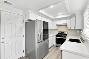 2627 Mabury Square, San Jose, CA 95133 - Photo 19
