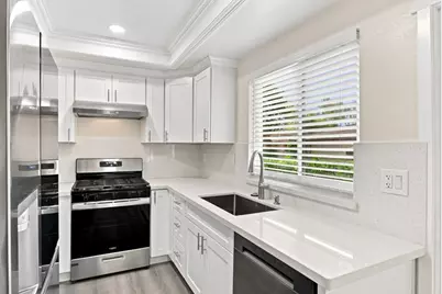 2627 Mabury Square, San Jose, CA 95133 - Photo 5