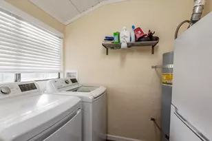 7427 Rosanna St, Gilroy, CA 95020 - Photo 19