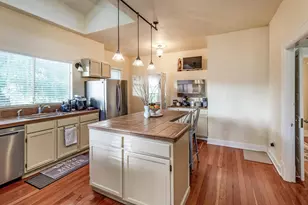 7427 Rosanna St, Gilroy, CA 95020 - Photo 7