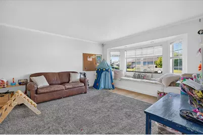 1194 Loyola Dr, Salinas, CA 93901 - Photo 17