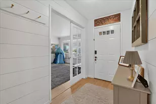 1194 Loyola Dr, Salinas, CA 93901 - Photo 5