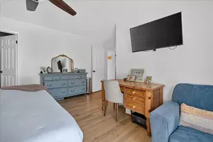 1194 Loyola Dr, Salinas, CA 93901 - Photo 23