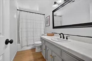 1194 Loyola Dr, Salinas, CA 93901 - Photo 29