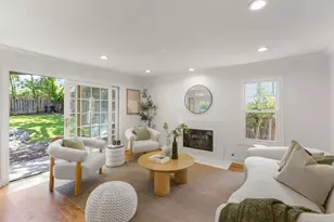 11725 Winding Way, Los Altos, CA 94024 - Photo 17