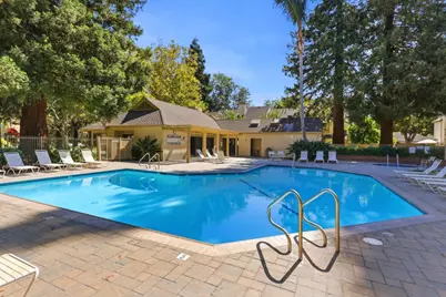 1332 Greenwich Ct, San Jose, CA 95125 - Photo 47