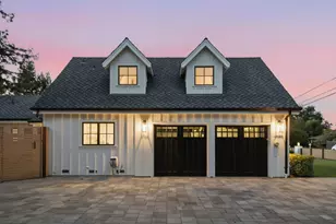 1052 Echo Dr, Los Altos, CA 94024 - Photo 47