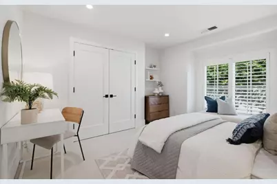1052 Echo Dr, Los Altos, CA 94024 - Photo 25