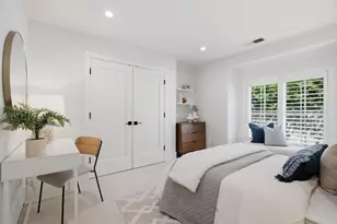 1052 Echo Dr, Los Altos, CA 94024 - Photo 25