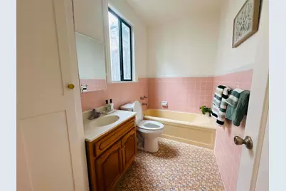 5465 Mission St, San Francisco, CA 94112 - Photo 17