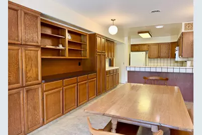 631 W Alisal St, Salinas, CA 93901 - Photo 7