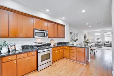 576 San Posadas Ter, Sunnyvale, CA 94085 - Photo 11