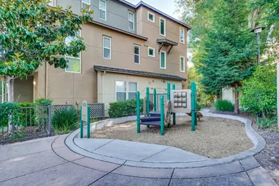 576 San Posadas Ter, Sunnyvale, CA 94085 - Photo 43