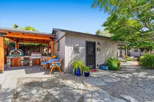 1229 Laurel St, Santa Cruz, CA 95060 - Photo 37