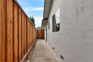 1943 Everglades Dr, Milpitas, CA 95035 - Photo 47
