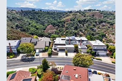 2428 Hastings Dr, Belmont, CA 94002 - Photo 3